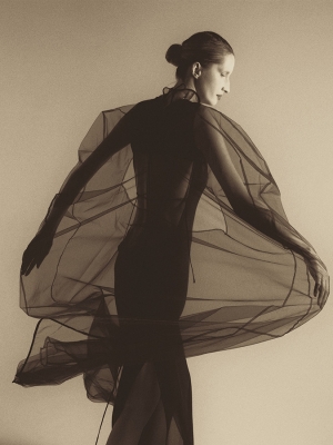 Коллекция подиумной женской одежды &laquo;Безмолвие&raquo;